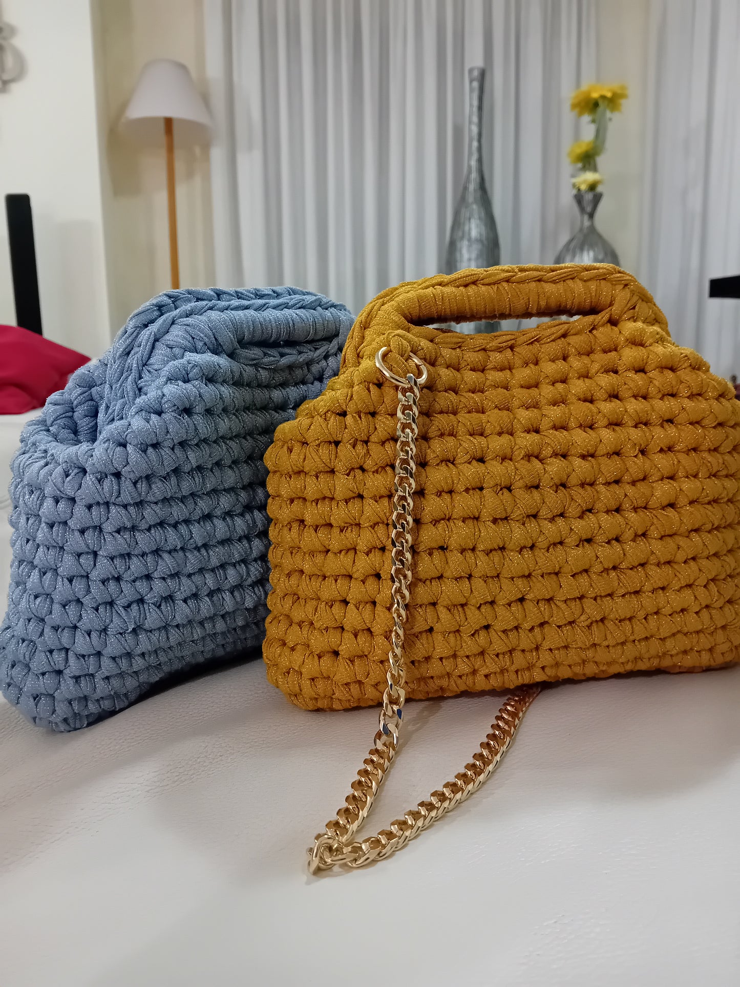 Clutch Bag π