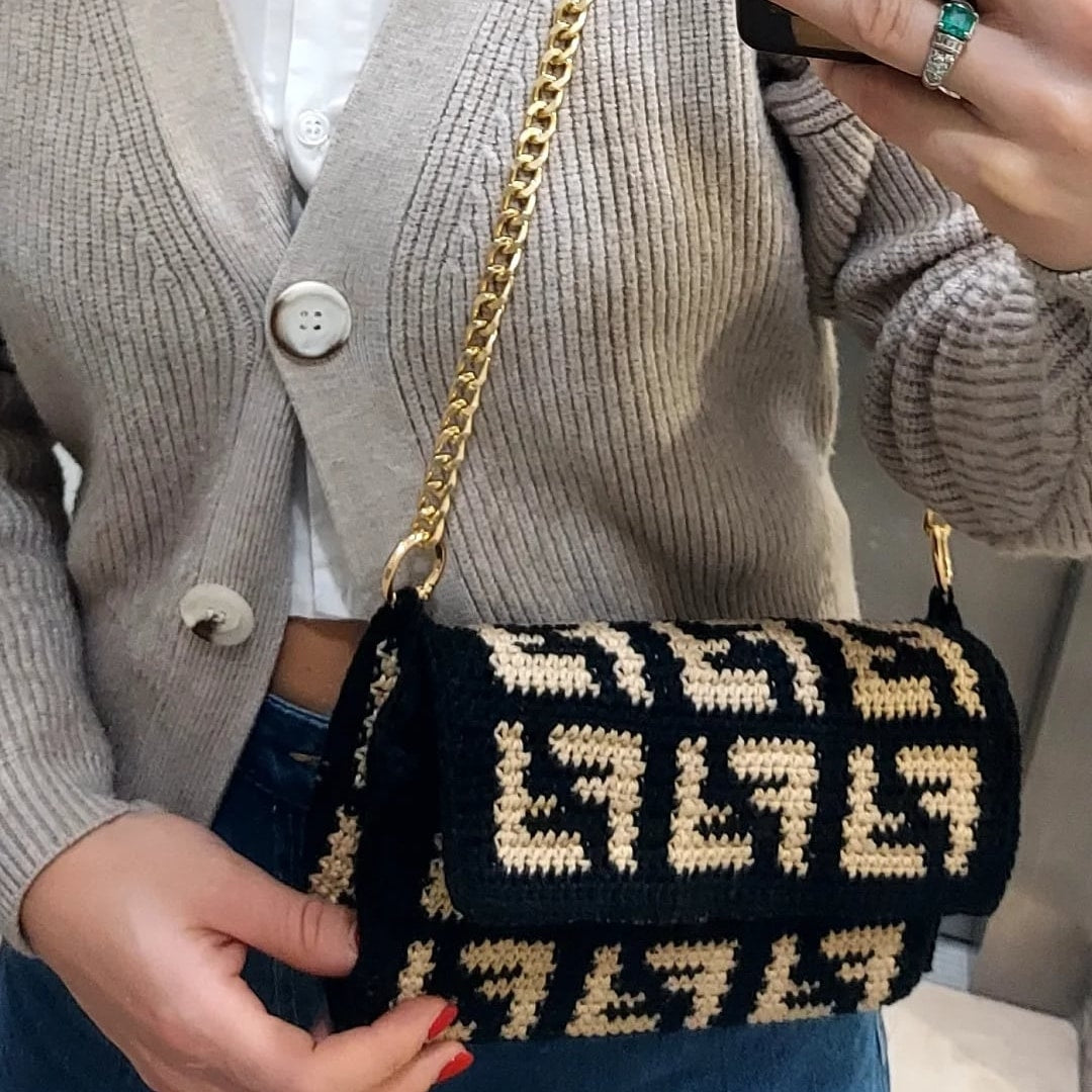 POCHETTE EFFE