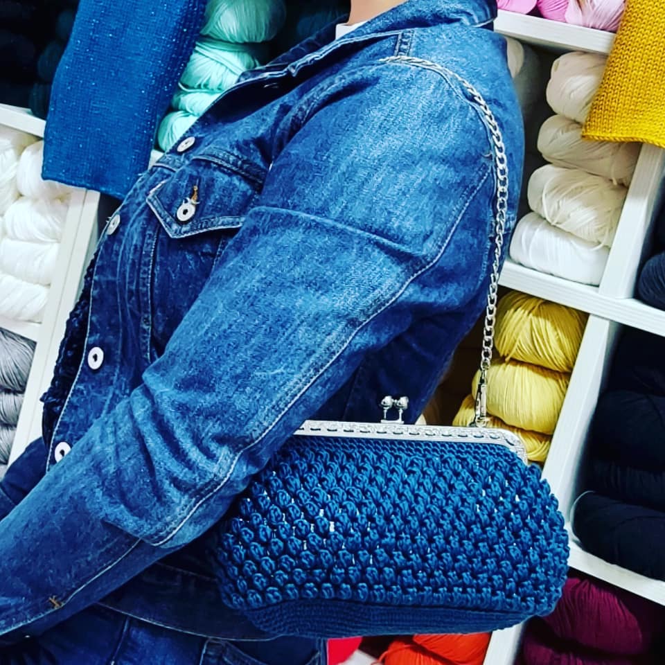 POCHETTE CROCHET PETROLIO