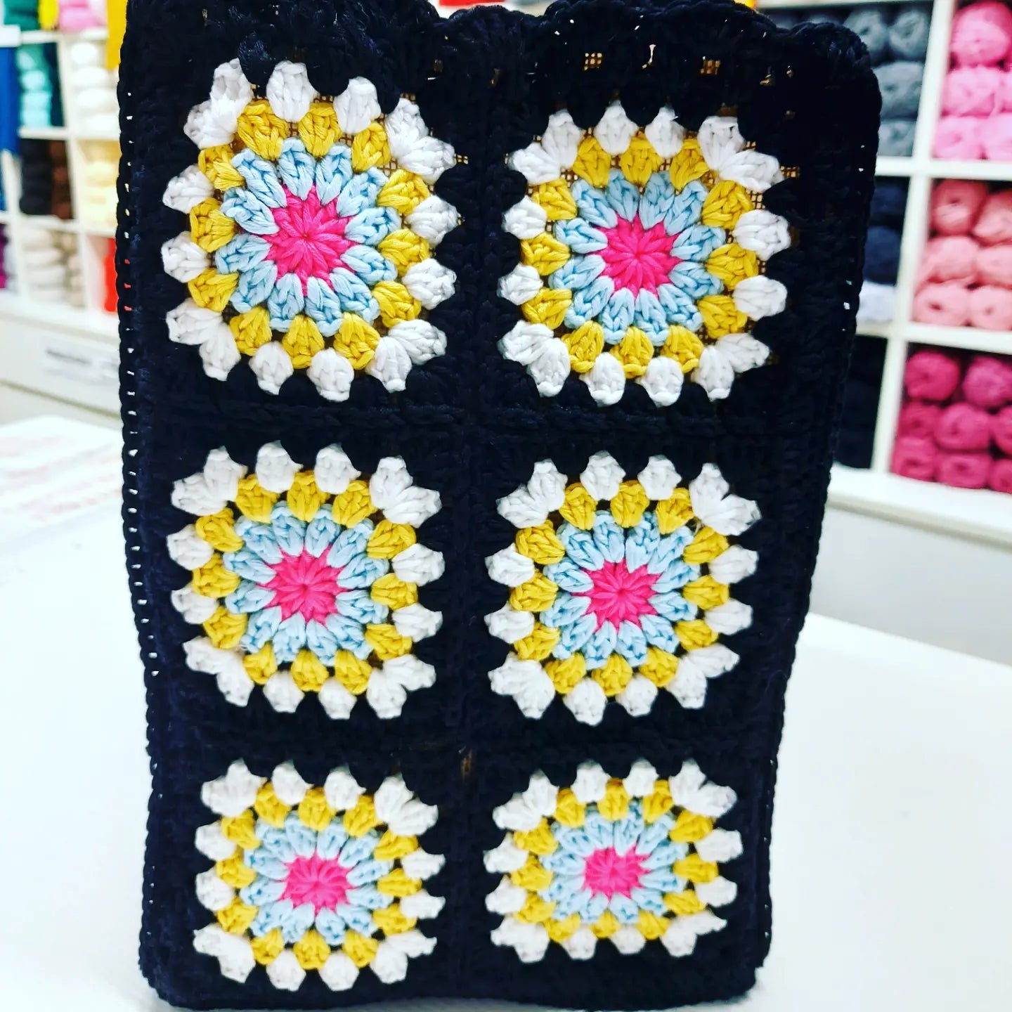 BAG GRANNY CON FIORI LATERALI