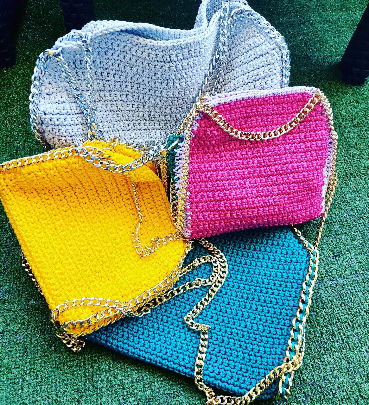 Falabella multicolor