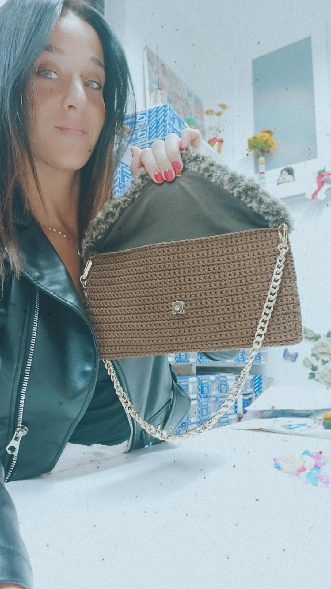 Pochette pellicciotta🤎